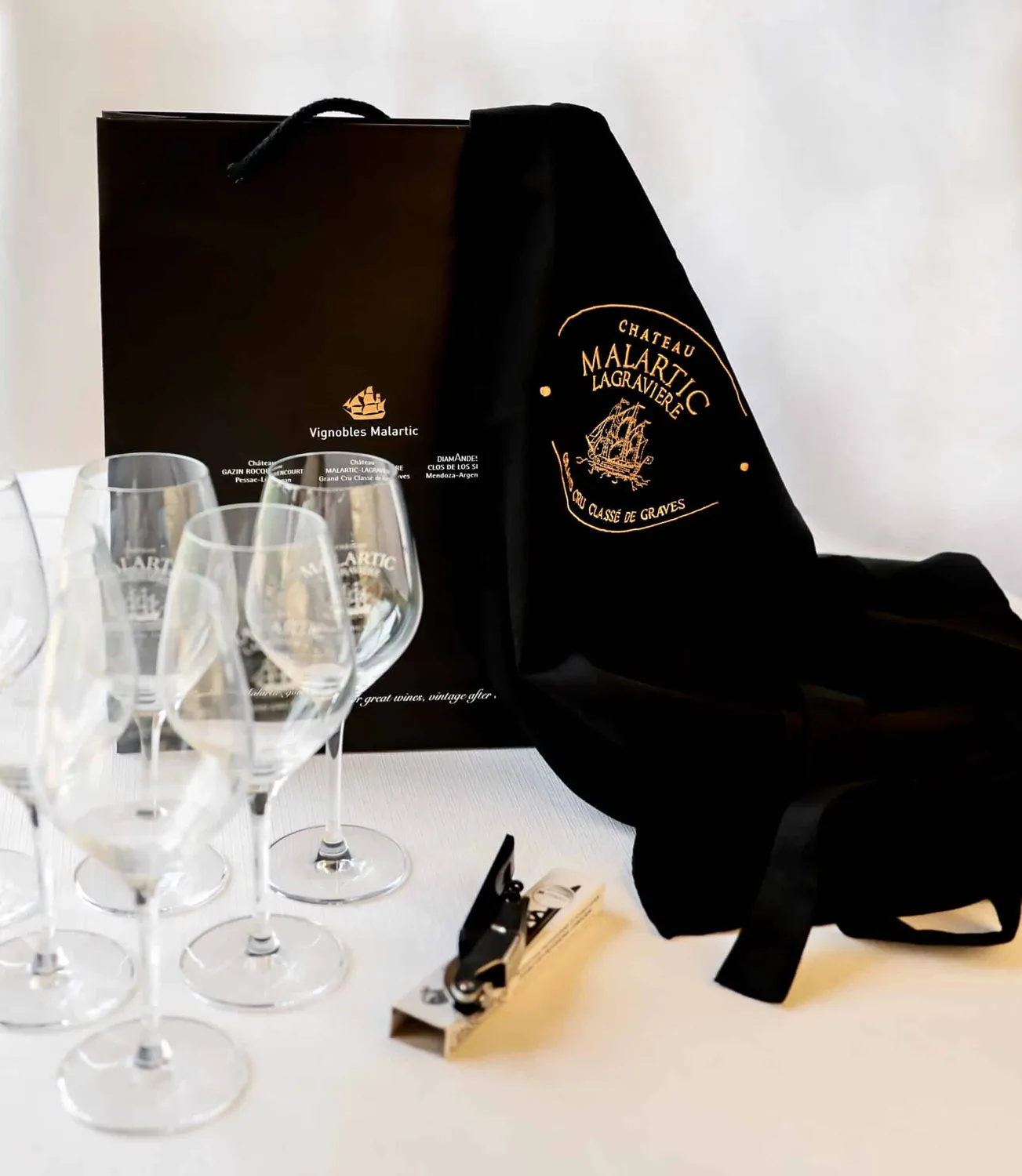 Château Malartic-Lagravière Sommelier Pack vinsæt