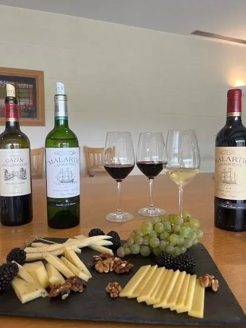 Château Malartic-Lagravière Cheese Workshop vinsmagning 3 vine